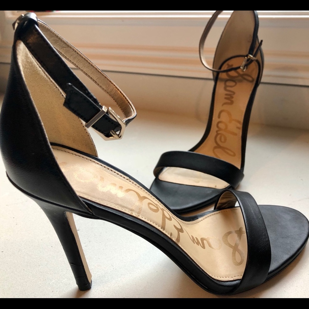 Sam Edelman Airella Stiletto Sandal in Black